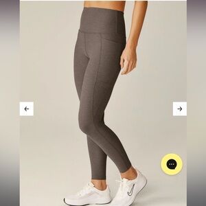 Beyond Yoga Spacedye Out Of Pocket High Waisted Midi Legging (size XS)